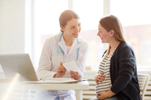 Dr. Samar Hussain is the best gynecologist in Lahore, offering expert pregnancy care, infertility treatment, and advanced gynecological surgery with over 20 years of trusted experience.